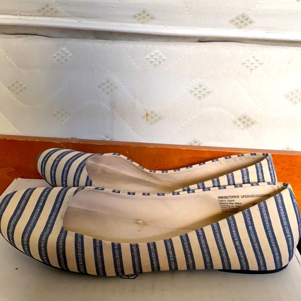 Flat sandals shoes